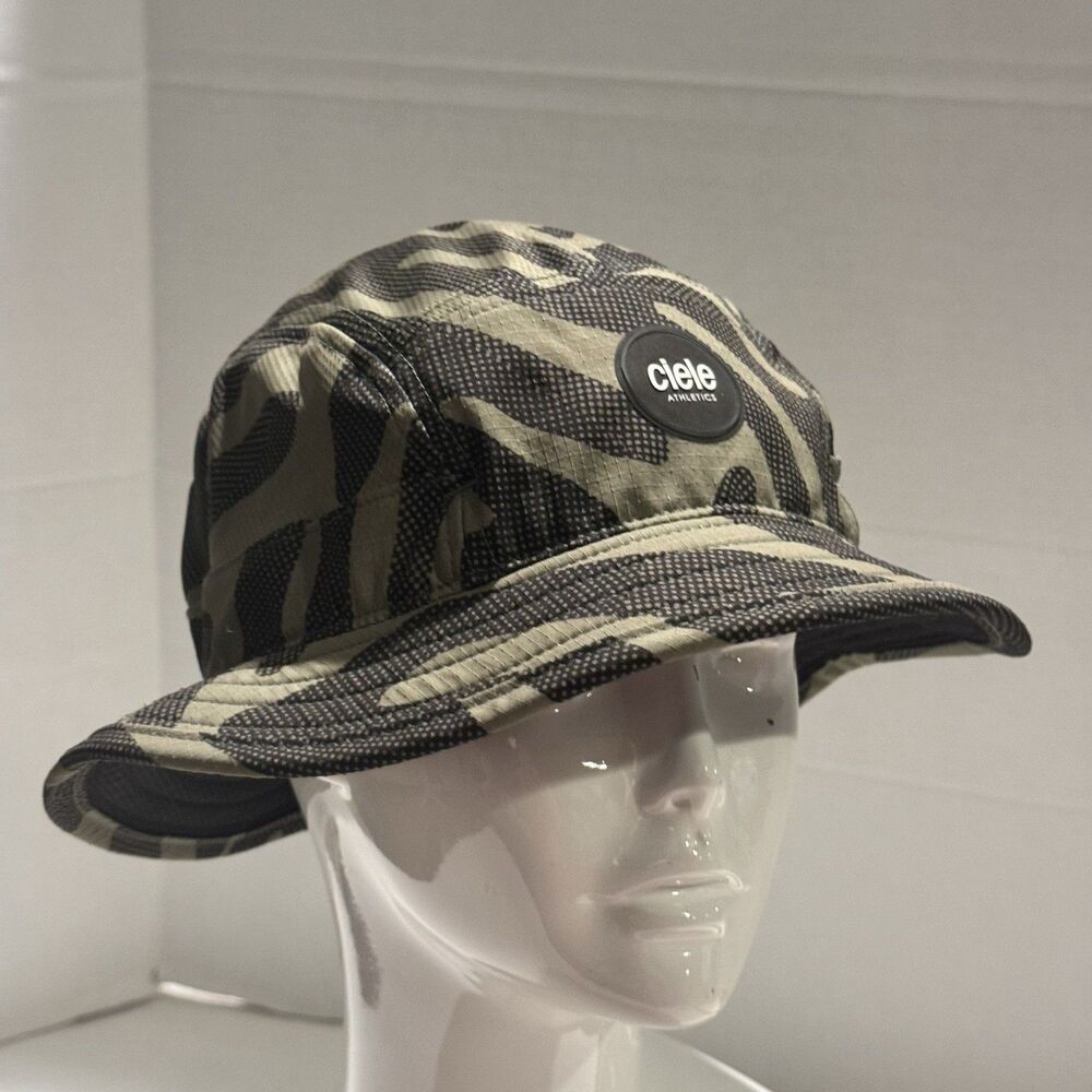Ciele BKTHat Badge Allover Zebra Scout S/M CLBKTHB-AOZ-OL001